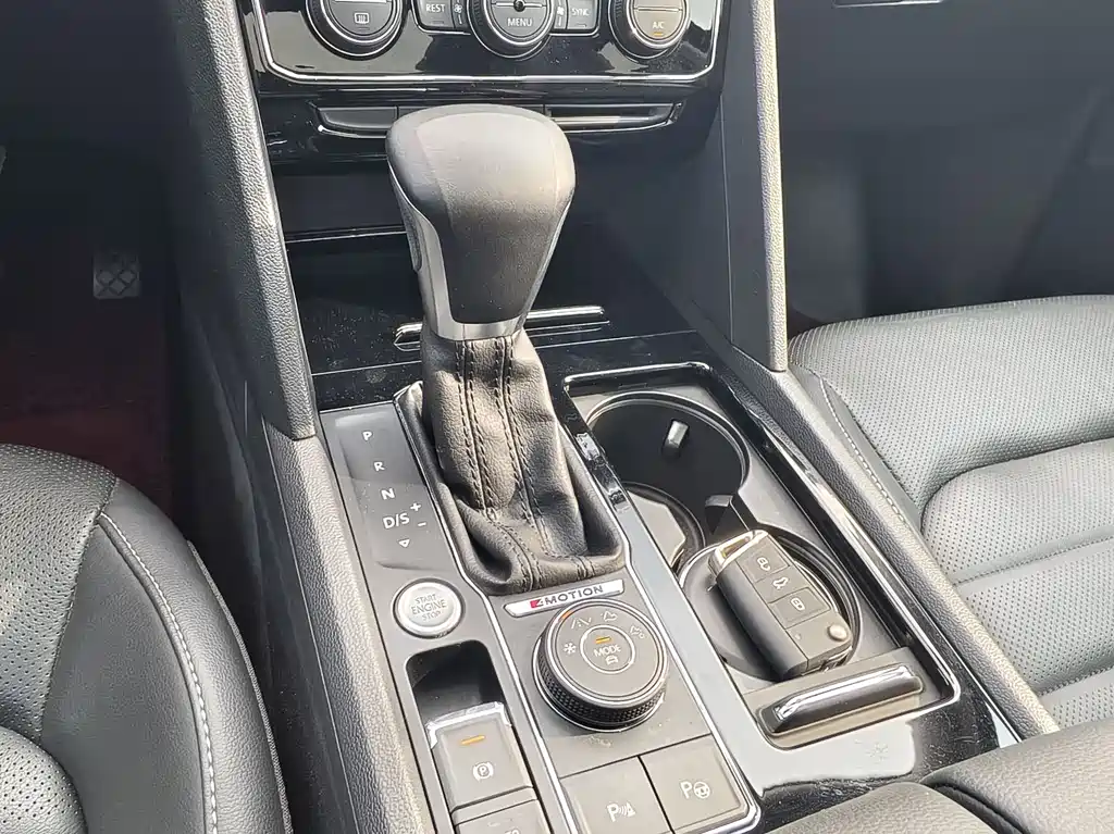 Touron 2020 facelift 380TSI four-wheel drive luxury version купить на сайте DeffCars