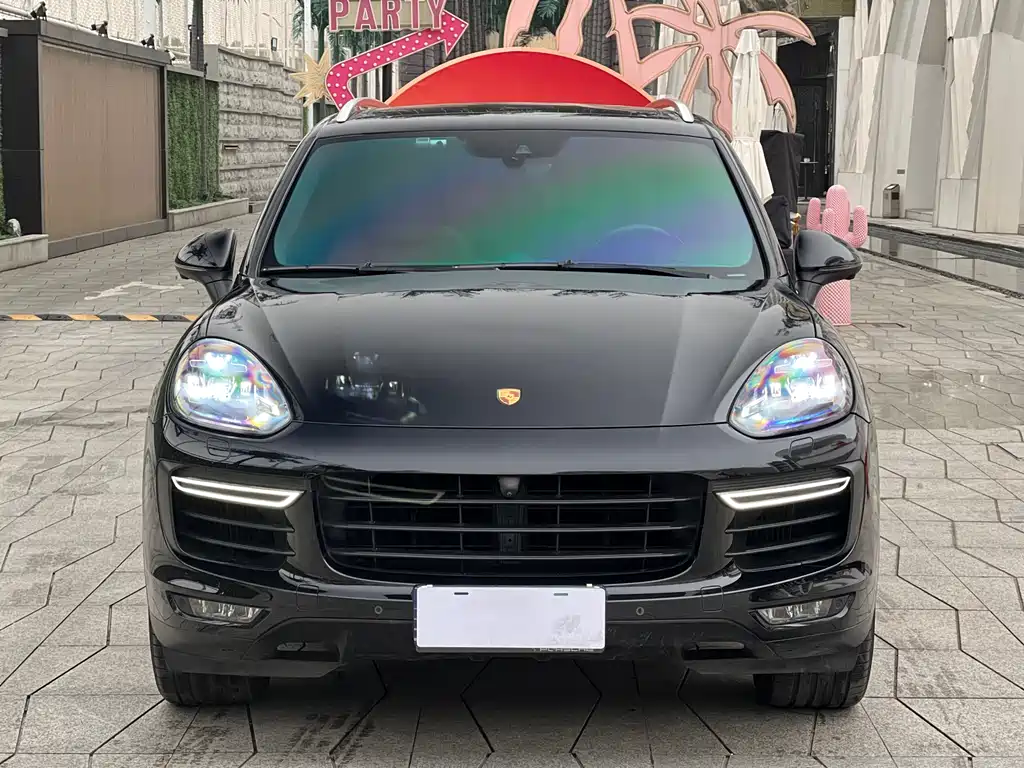 Cayenne 2015 Cayenne Turbo 4.8T купить на сайте DeffCars