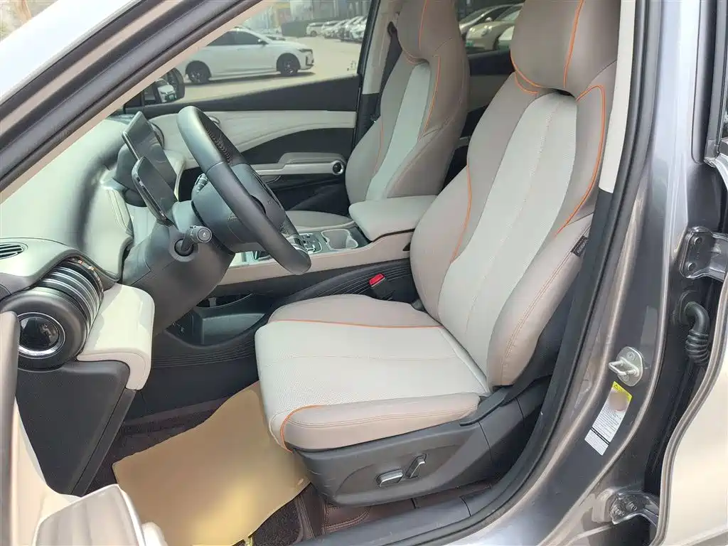 Yuan PLUS 2024 Honor Edition 430KM Transcendence купить на сайте DeffCars