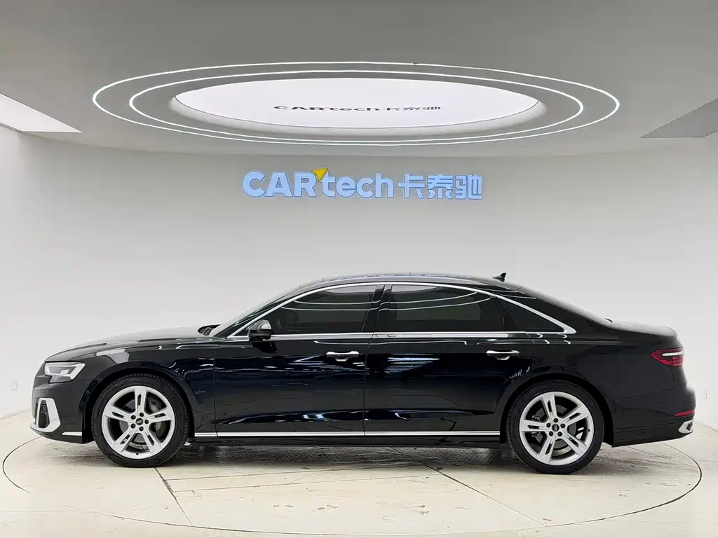 Audi A8 2023 A8L 50 TFSI quattro Premium Selection купить на сайте DeffCars