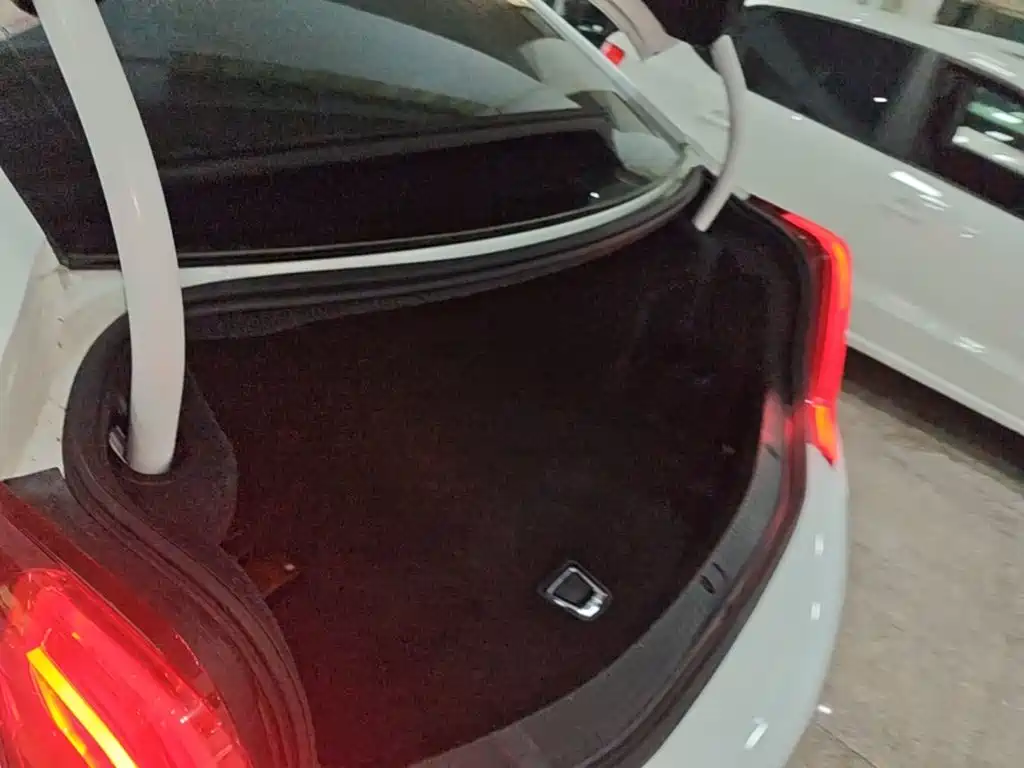 Cadillac XTS 2018 28T Technology купить на сайте DeffCars