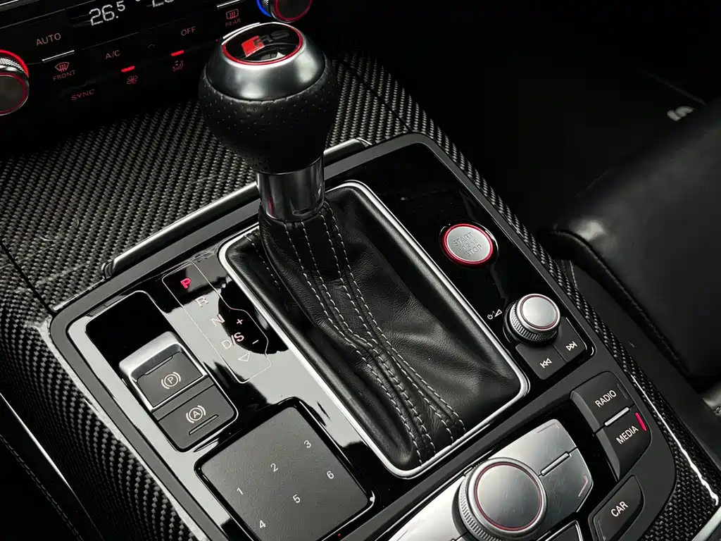 Audi RS 6 2016 RS 6 4.0T Avant купить на сайте DeffCars