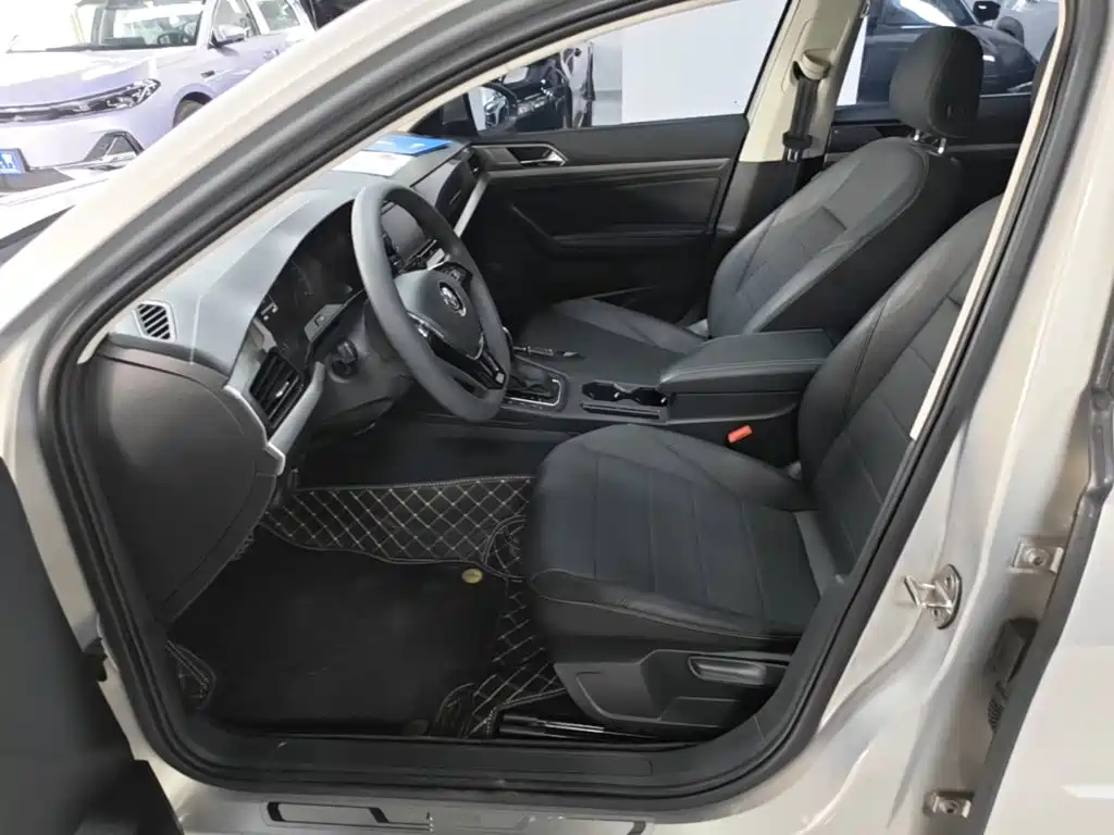 LAVIDA 2018 1.5L automatic comfort version National V купить на сайте DeffCars
