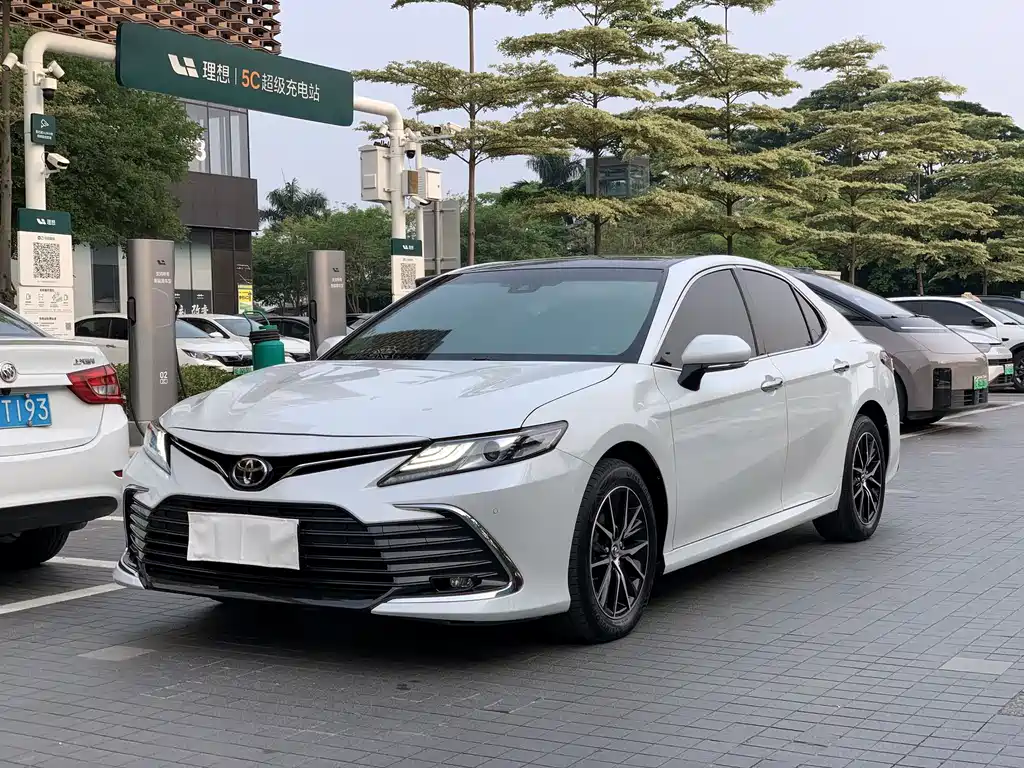 Camry 2023 2.0G Deluxe Edition купить на сайте DeffCars