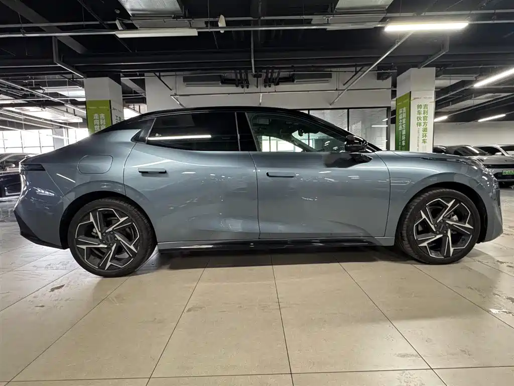 Lynk & Co 07 EM-P 2024 EM-P 126 long battery life Ultra купить на сайте DeffCars