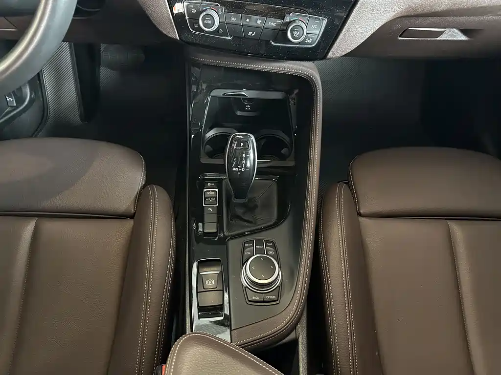 BMW X2 2021 sDrive25i Leading M Off-Road Package купить на сайте DeffCars
