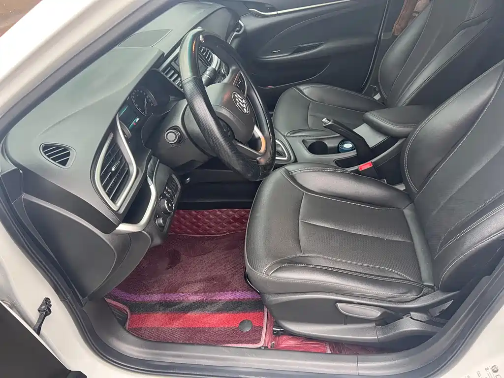 Yinglang 2021 Model 1.5L Automatic Elite купить на сайте DeffCars