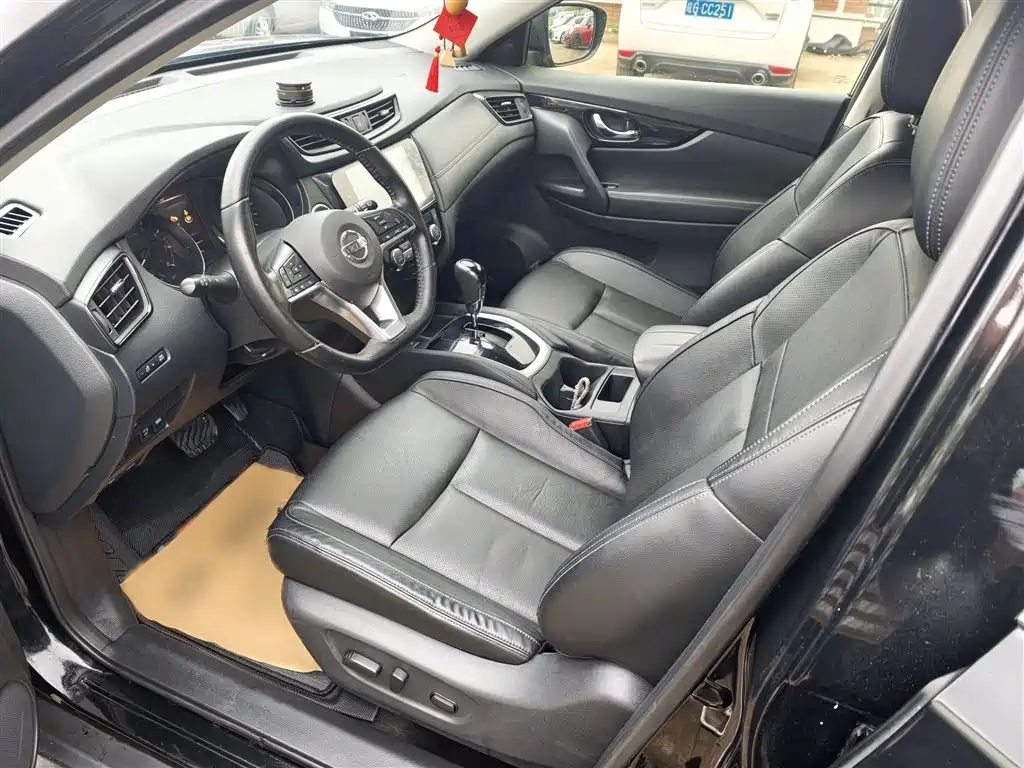 X-Trail 2019 2.0L CVT Intelligent Comfort Edition 2WD купить на сайте DeffCars