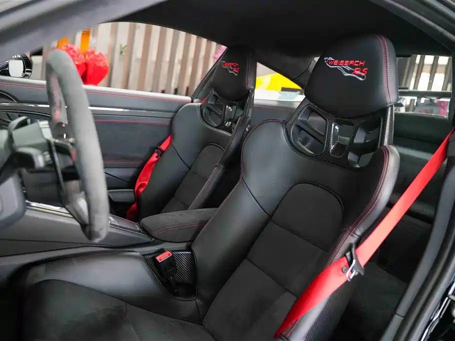 Porsche 911 2018 GT2 RS 3.8T купить на сайте DeffCars