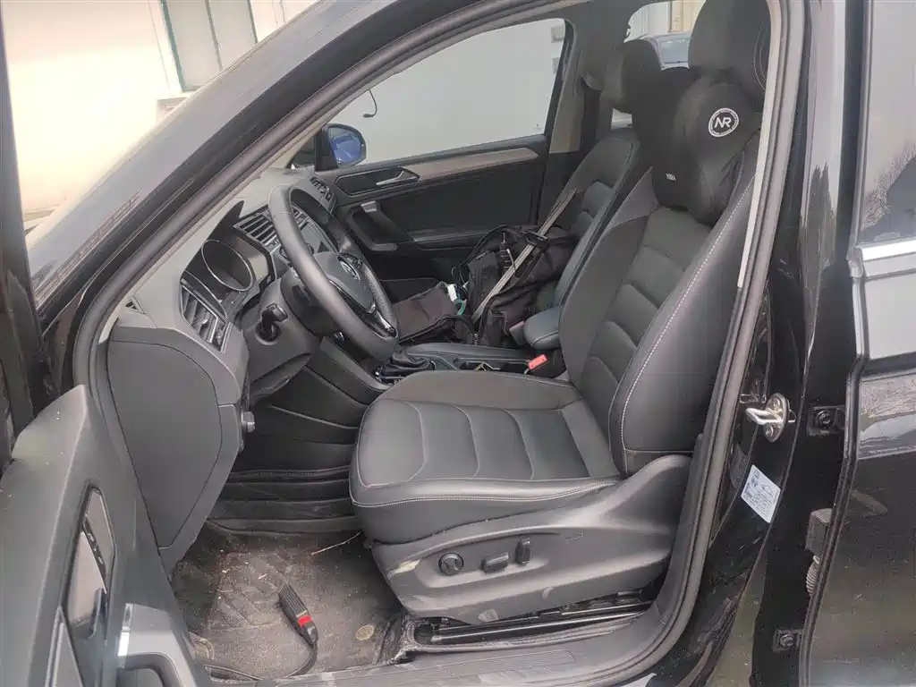 Tiguan L 2020 330TSI automatic two-wheel drive smart luxury version National VI купить на сайте DeffCars
