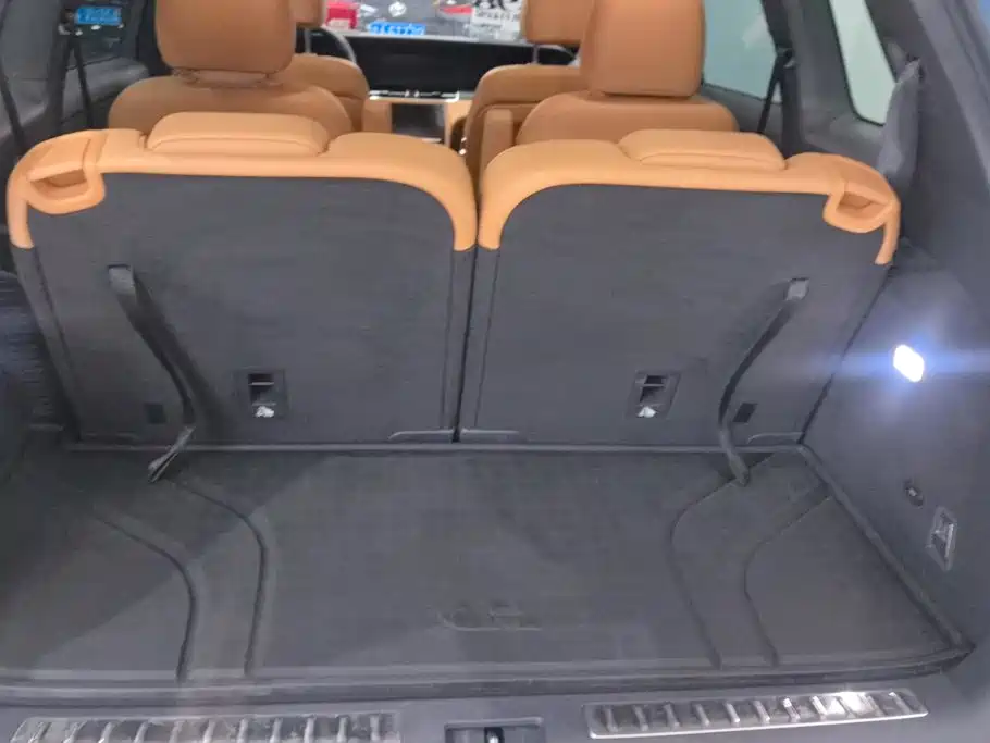 Ideal ONE 2021 extended range 6-seater version купить на сайте DeffCars
