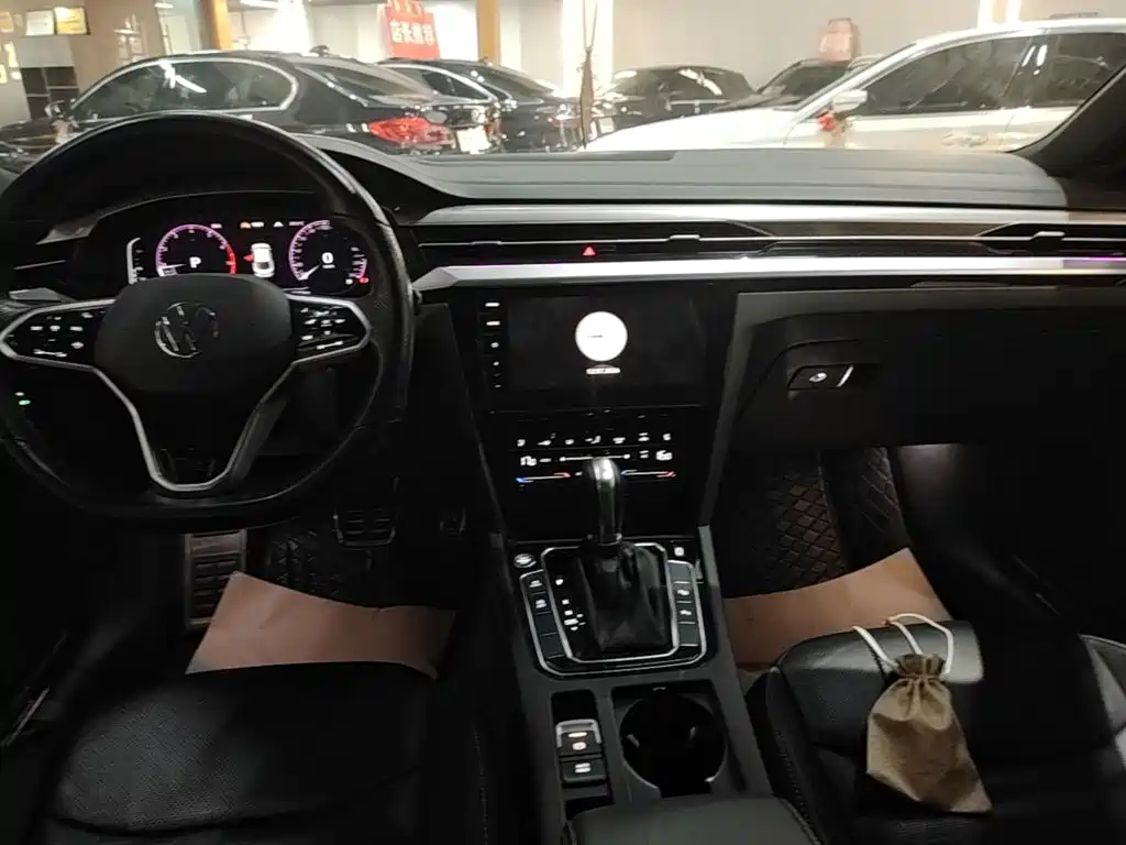 FAW-Volkswagen CC 2021 380TSI eye-catching version купить на сайте DeffCars