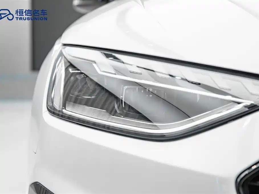 Audi A4L 2022 40 TFSI luxury and dynamic model купить на сайте DeffCars