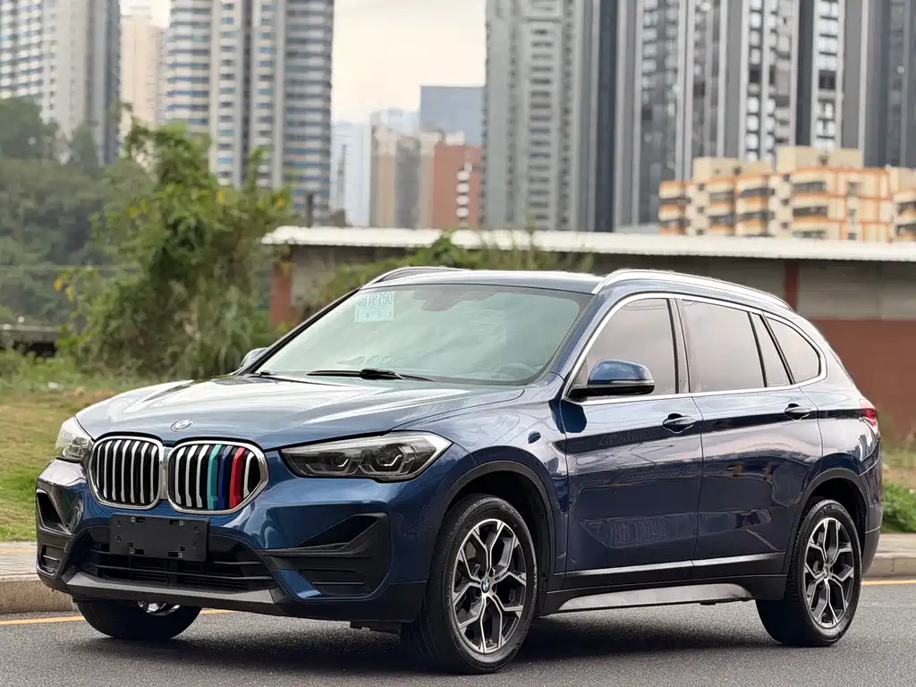BMW X1 2021 sDrive25Li Leading Model купить на сайте DeffCars