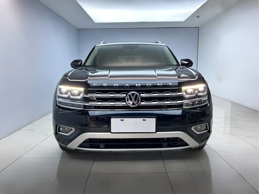 Touron 2020 380TSI four-wheel drive luxury version National VI купить на сайте DeffCars