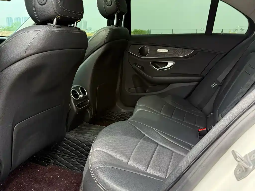 Mercedes-Benz C-Class 2019 C 180 L Fashionable Sports Edition купить на сайте DeffCars