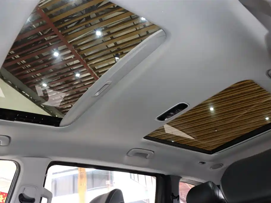 Kustu 2021 270TGDi Premium Edition LUX купить на сайте DeffCars