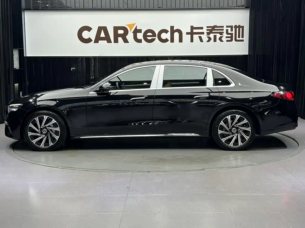 Mercedes-Benz E-Class 2024 E 300 L Luxury Model купить на сайте DeffCars