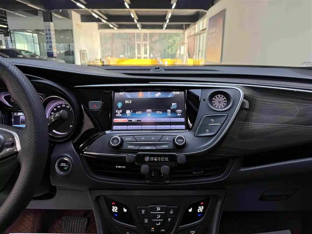 Envision Plus 2018 20T two-wheel drive elite model купить на сайте DeffCars