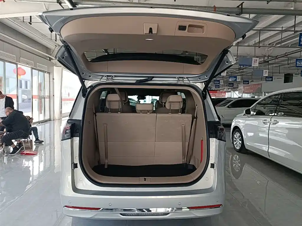 Buick GL8 New Energy 2025 Lushang Smart Edition купить на сайте DeffCars
