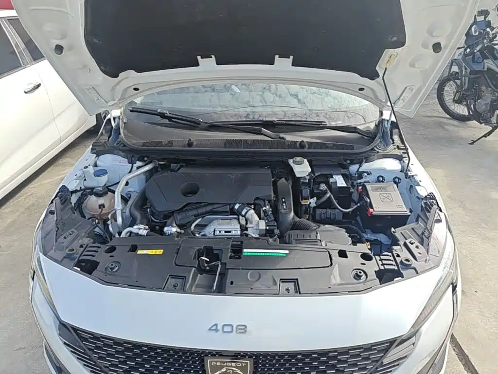 Peugeot 408 2022 1.6T light chasing version купить на сайте DeffCars