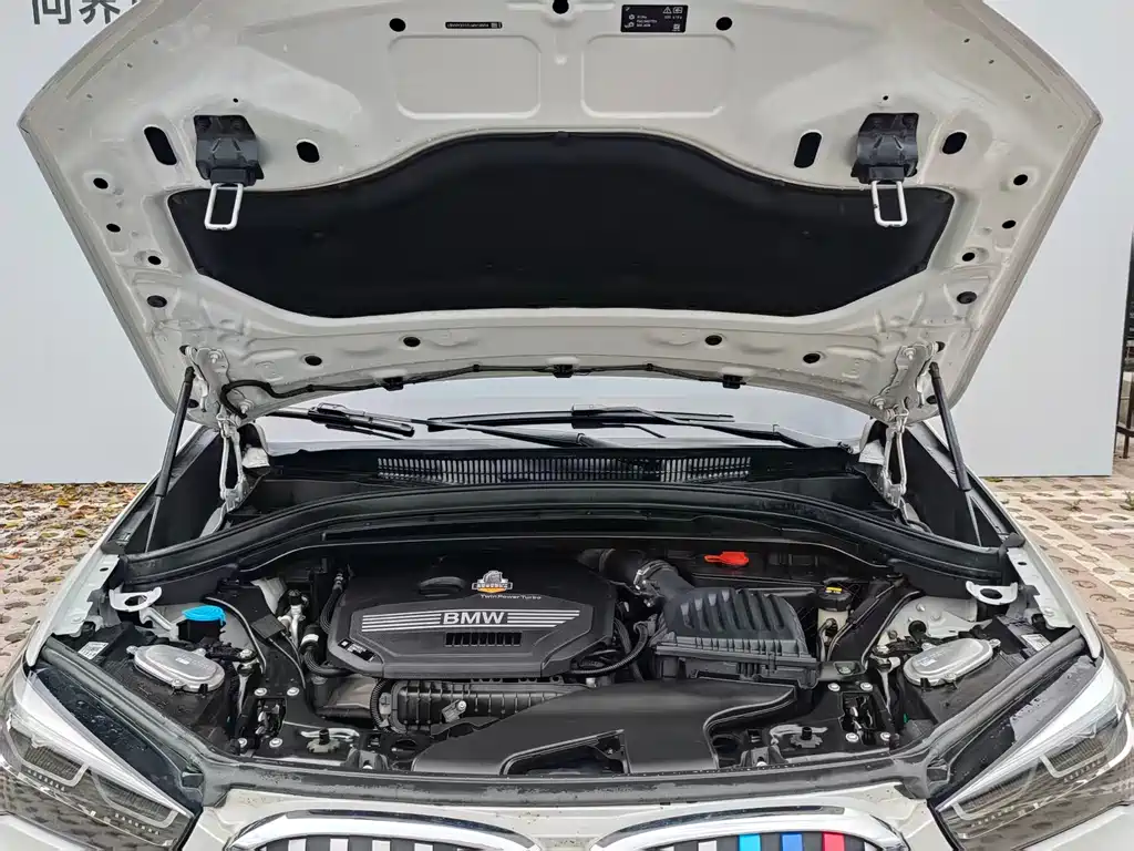 BMW X1 2020 sDrive20Li Exclusive Model купить на сайте DeffCars