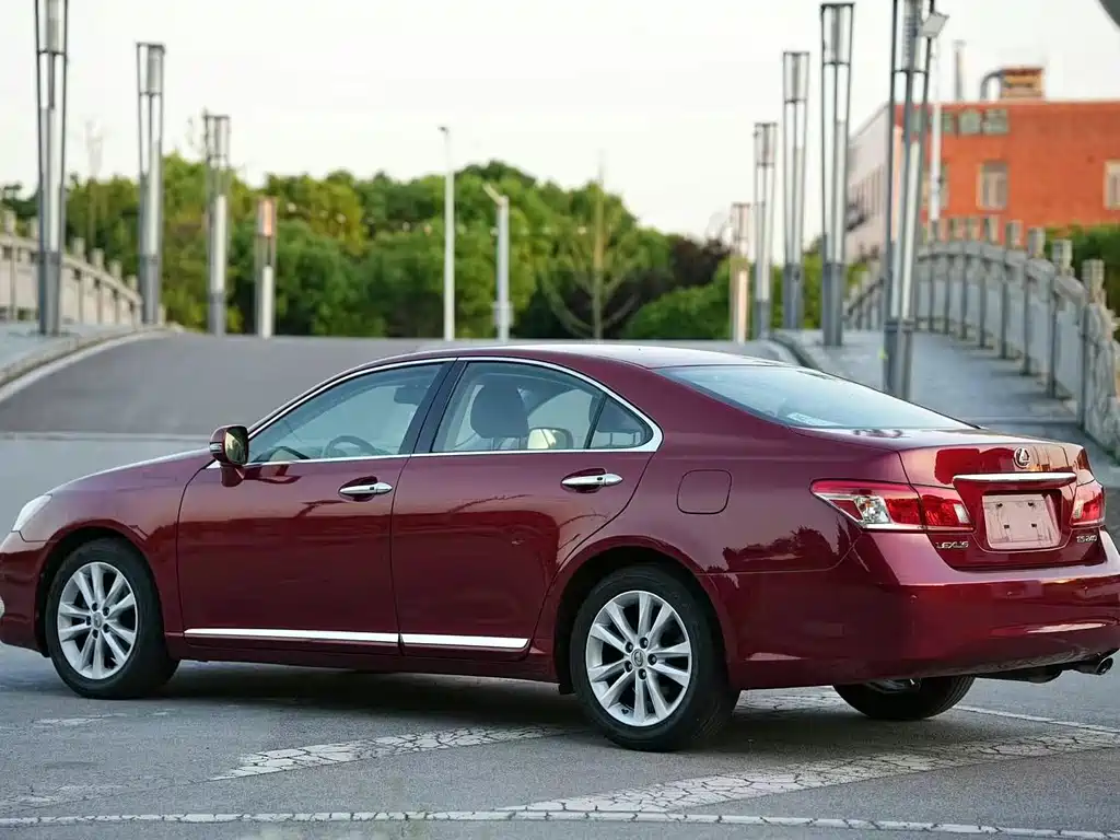 Lexus ES 2010 240 Elegant Edition купить на сайте DeffCars