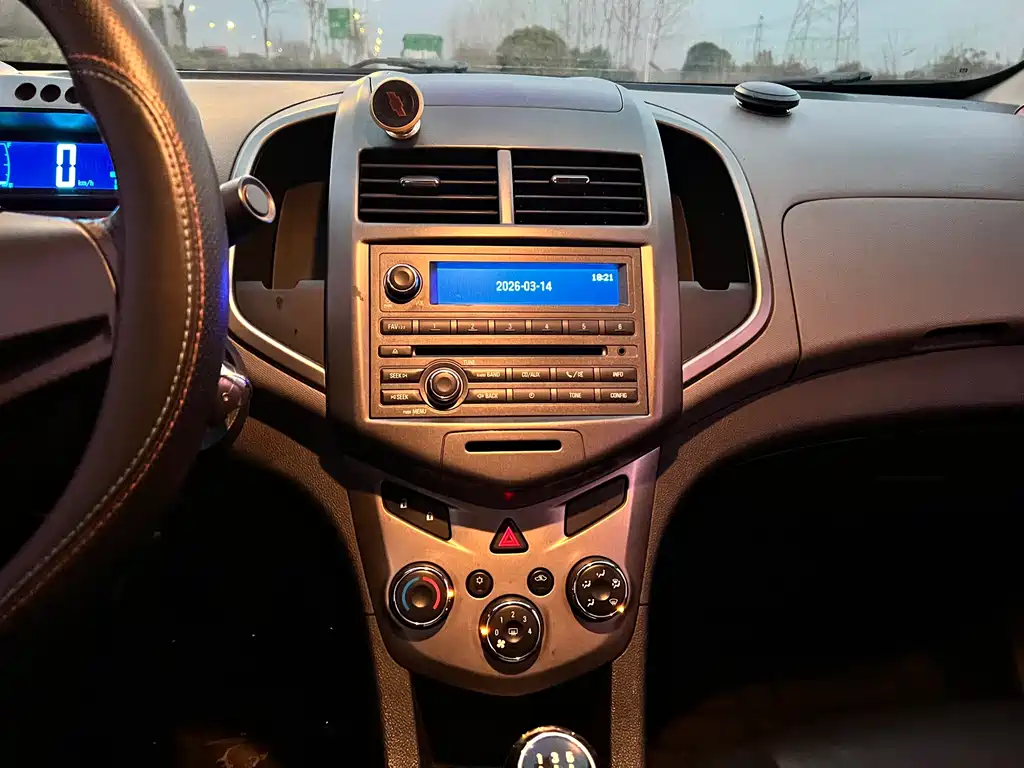 Avio 2011 Sedan 1.4L MT SL купить на сайте DeffCars