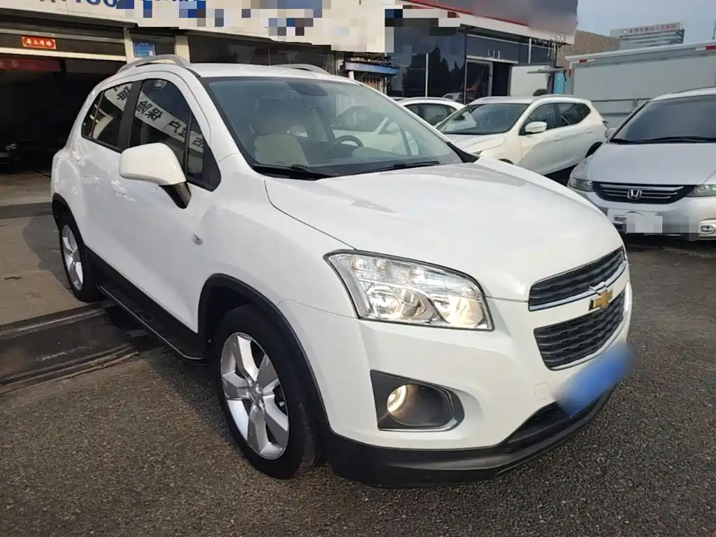 Tracker 2014 1.4T automatic two-wheel drive comfort model купить на сайте DeffCars