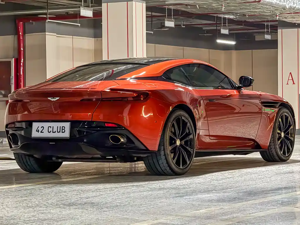 Aston Martin DB11 2016 5.2T First Edition купить на сайте DeffCars