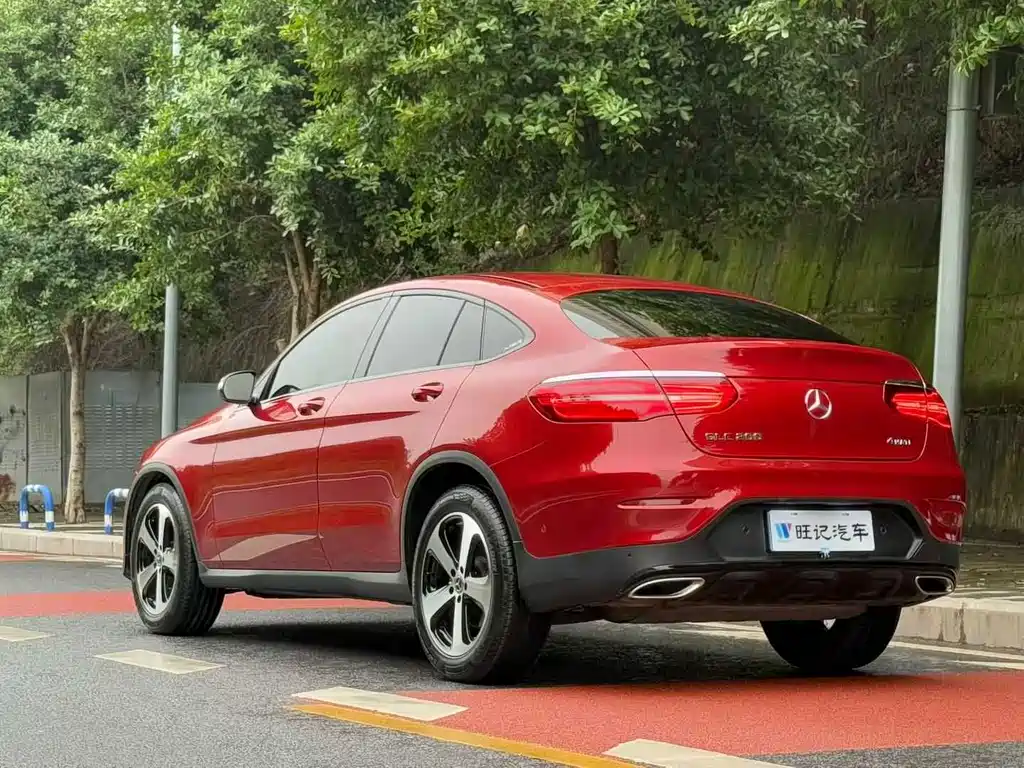 Mercedes-Benz GLC Coupe 2018 GLC 200 4MATIC Coupe SUV купить на сайте DeffCars