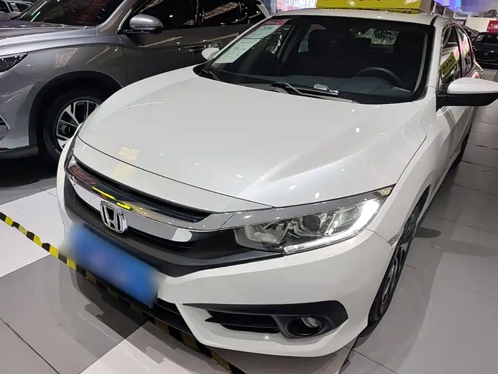 Civic 2016 220TURBO CVT Deluxe Edition купить на сайте DeffCars