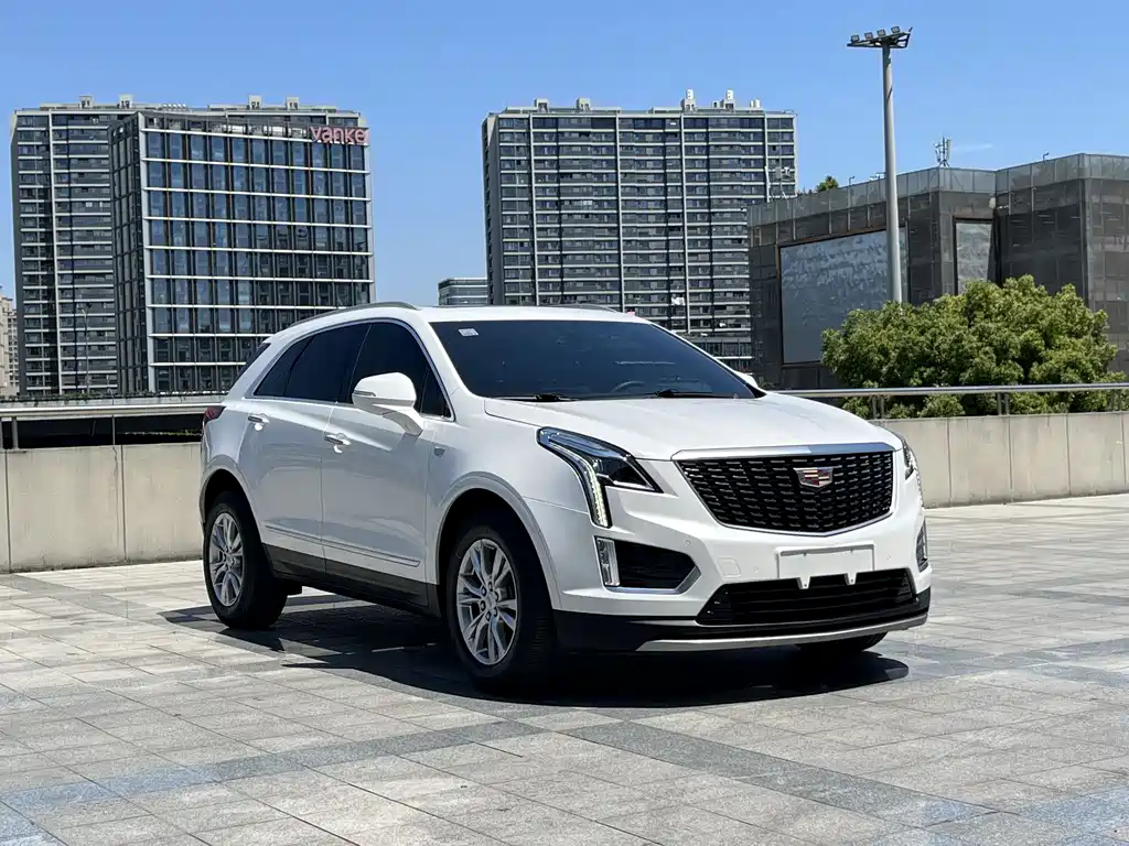 Cadillac XT5 2022 2.0T two-wheel drive luxury model купить на сайте DeffCars