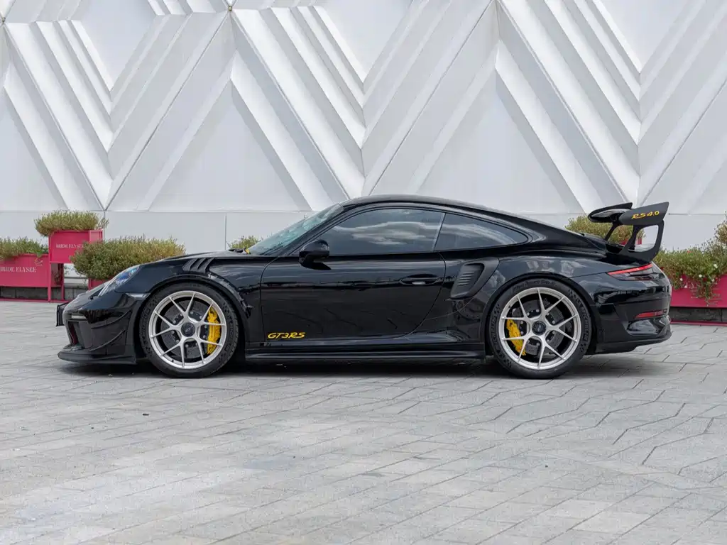 Porsche 911 2018 GT3 RS 4.0L купить на сайте DeffCars