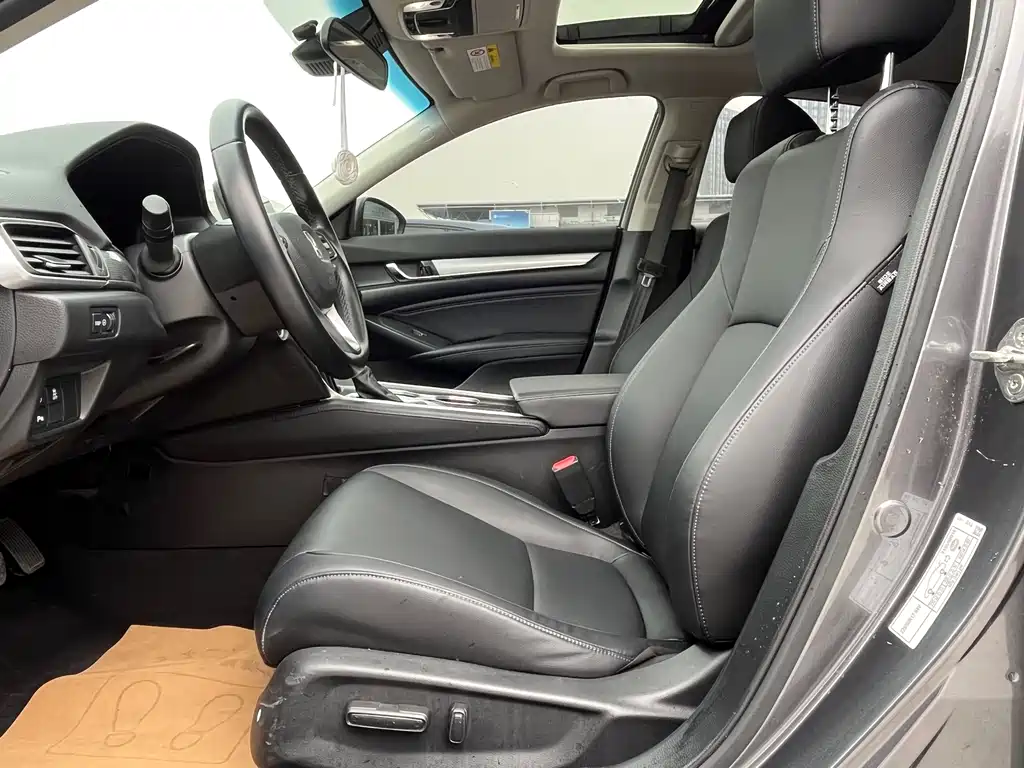Accord 2018 260TURBO Deluxe Edition National V купить на сайте DeffCars