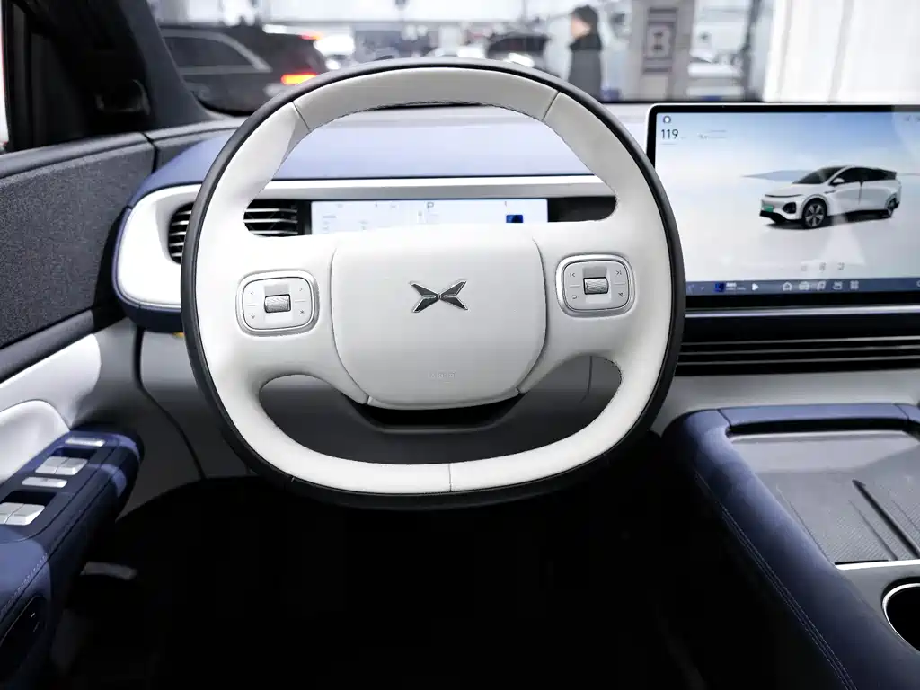 Xpeng G6 2023 model 580 long battery life Max купить на сайте DeffCars