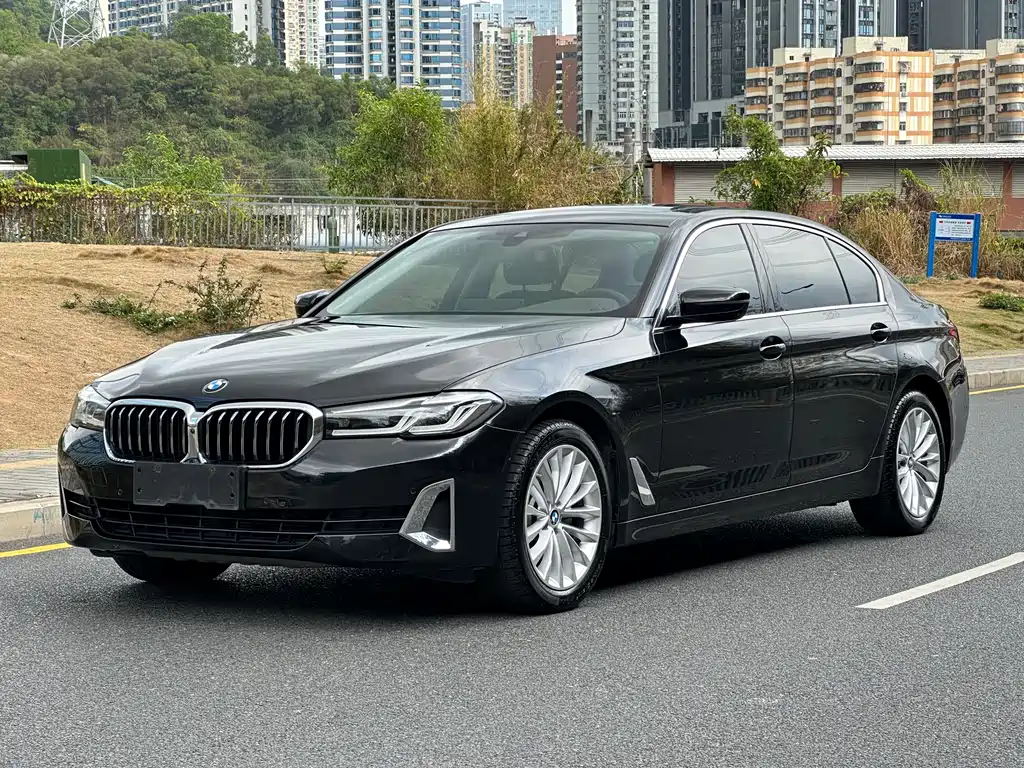BMW 5 Series 2021 525Li Luxury Package купить на сайте DeffCars
