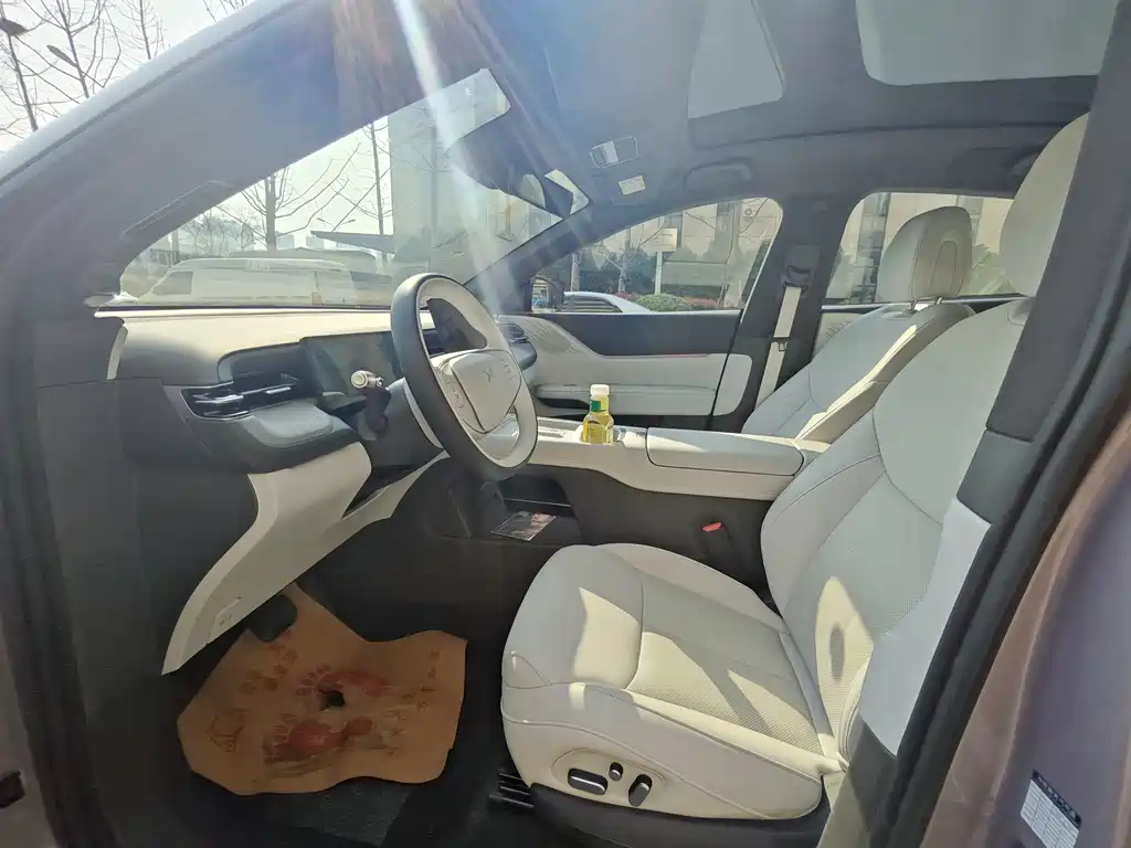 Xpeng G6 2025 model 625 long battery life Max flagship version купить на сайте DeffCars