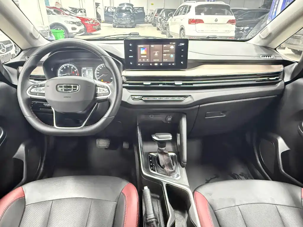 Vision X3 2021 PRO 1.5L CVT Premium Type купить на сайте DeffCars