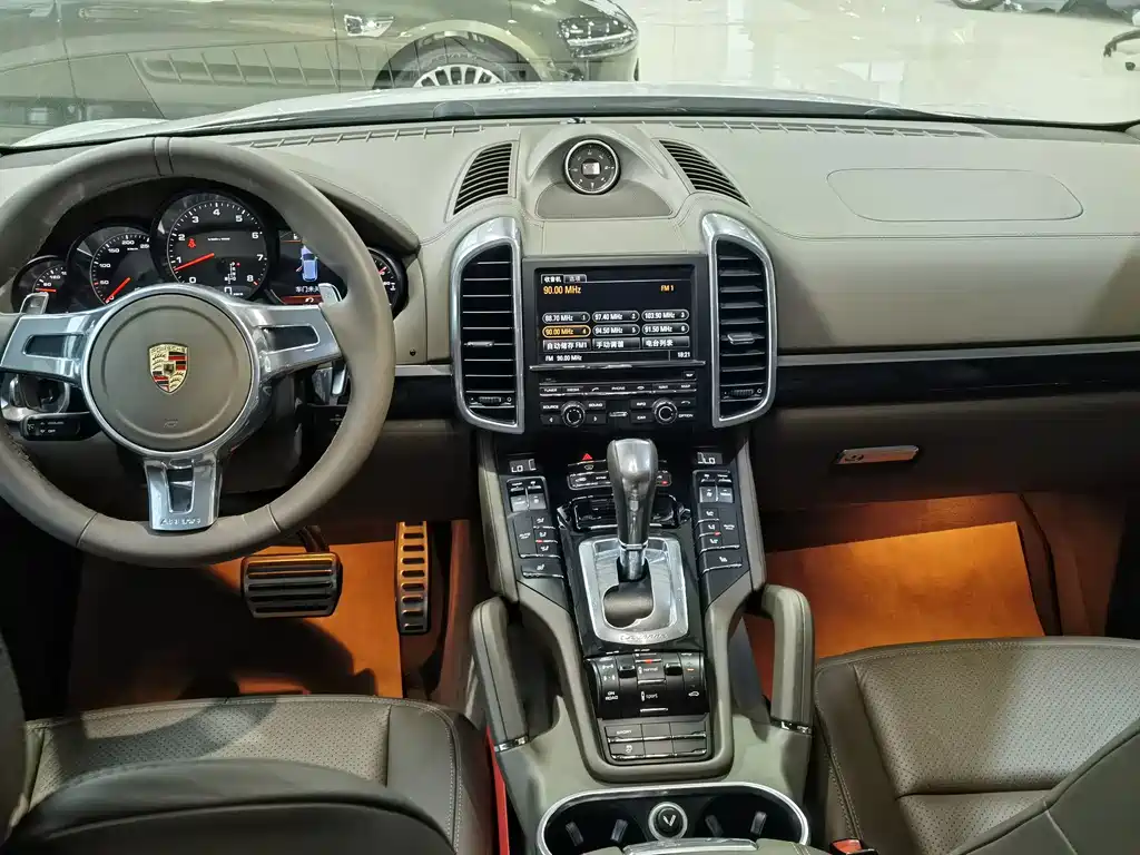 Cayenne 2014款 Platinum Edition 3.0T купить на сайте DeffCars