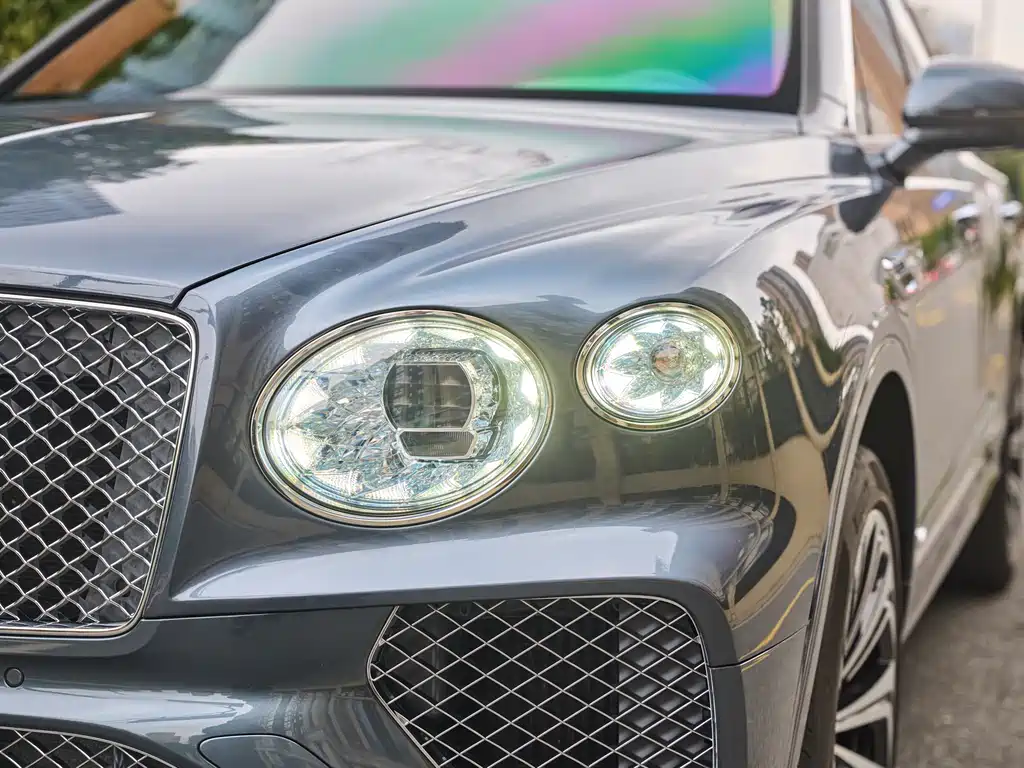 Bentayga 2021 4.0T V8 купить на сайте DeffCars