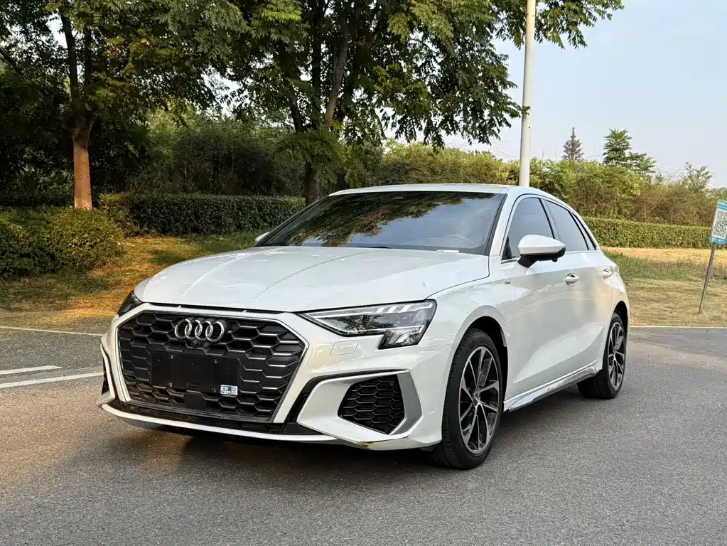 Audi A3 2021 Sportback 35 TFSI aggressive sports model купить на сайте DeffCars