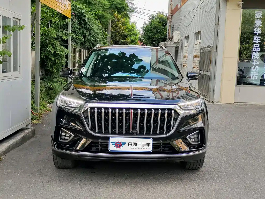 Hongqi HS5 2022 2.0T Zhilian Flagship Edition купить на сайте DeffCars