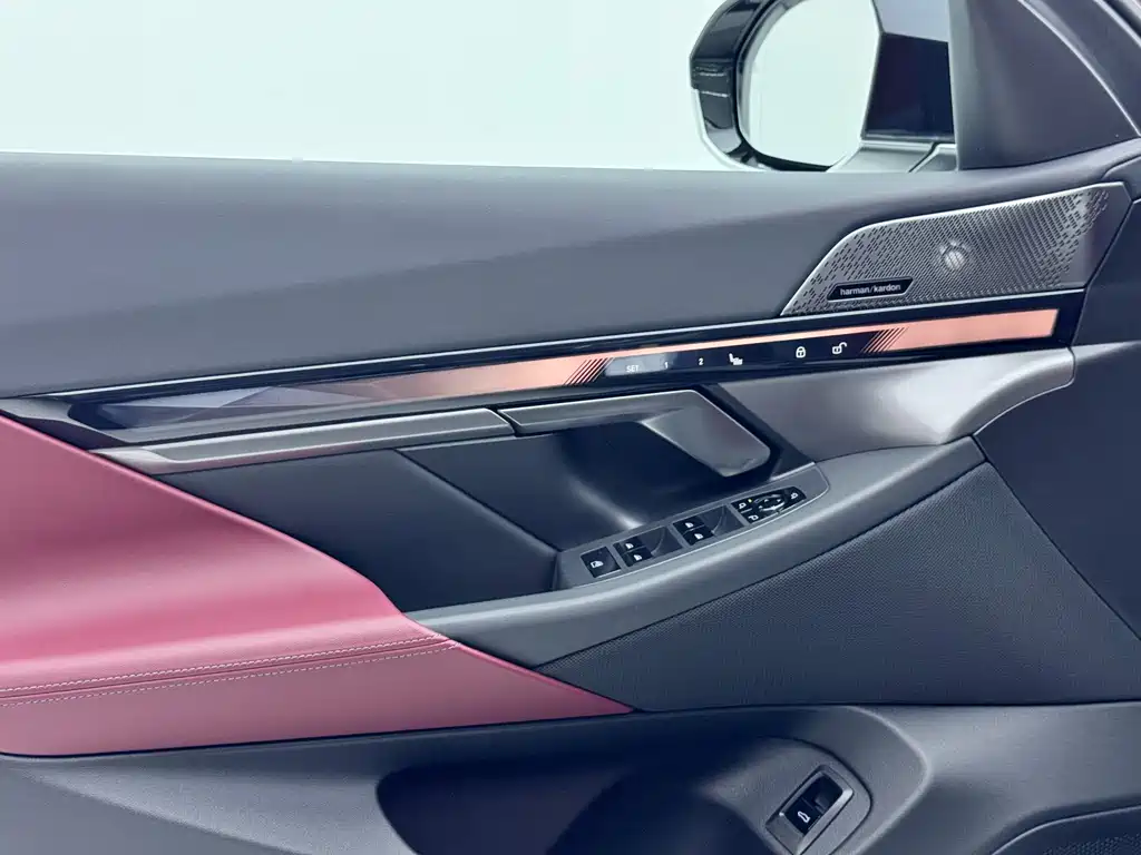 BMW i5 2025 eDrive 40L M Sports Package купить на сайте DeffCars