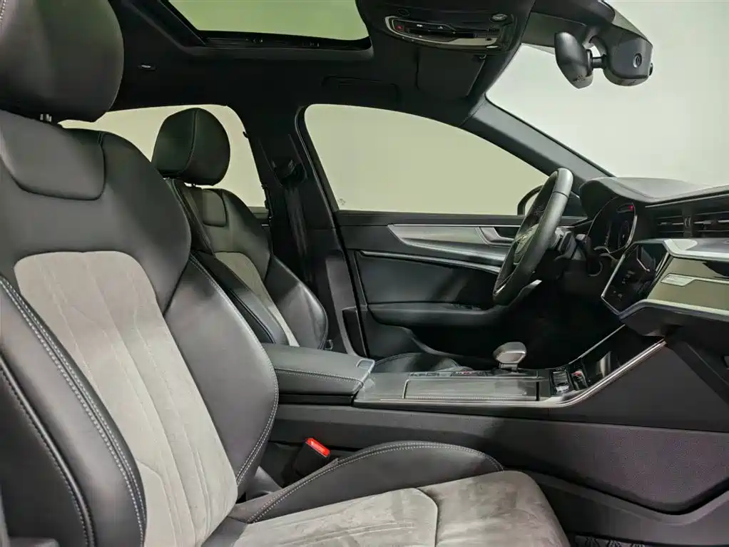 Audi A6L 2024 45 TFSI Premium Dynamic Model купить на сайте DeffCars