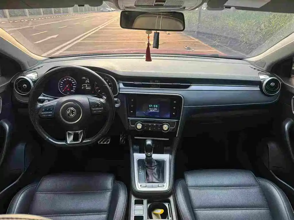 MG6 2017 20T automatic luxury smart connected version National V купить на сайте DeffCars