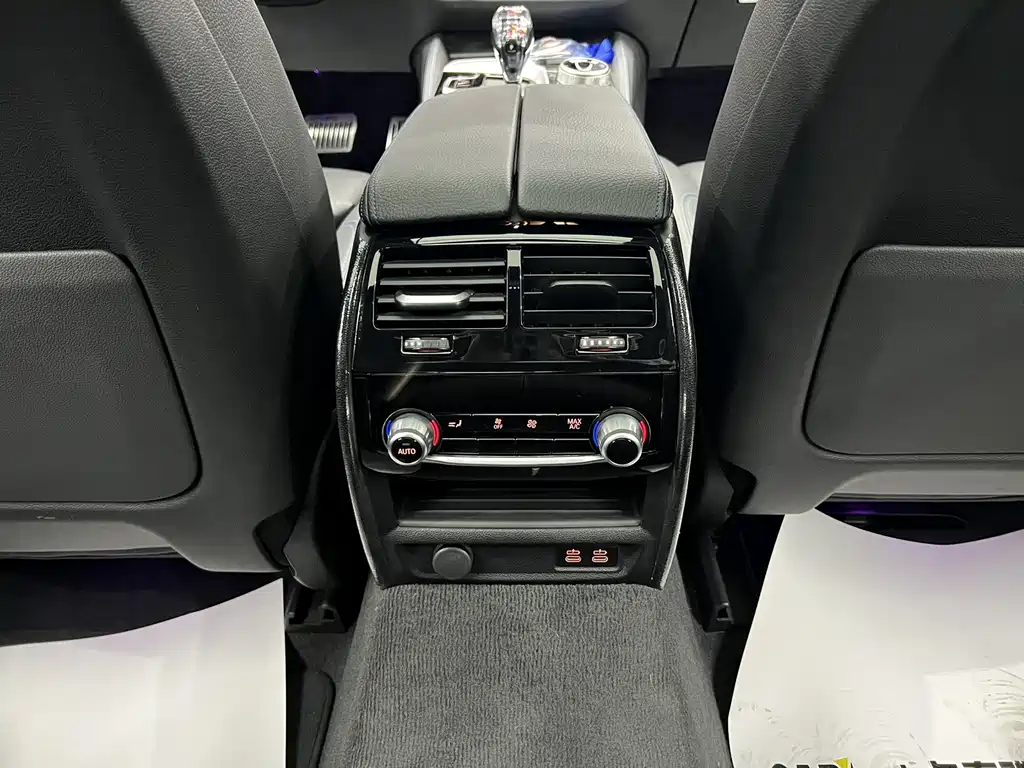 BMW 6 Series GT 2021 facelift 630i M Sports Package купить на сайте DeffCars
