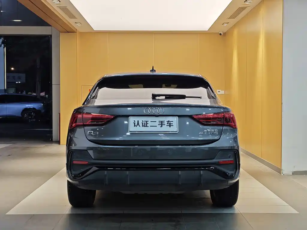 Audi Q3 Sportback 2020 40 TFSI Fashion купить на сайте DeffCars