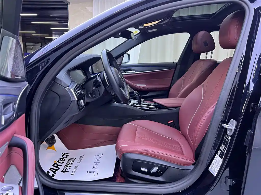 BMW 5 Series 2022 facelift 530Li leading M sports package купить на сайте DeffCars