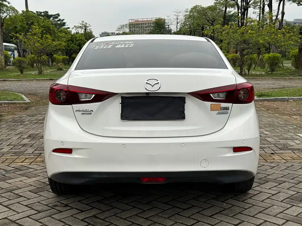 Mazda3 Angkesela 2014 Sedan 1.5L Manual Comfort Type купить на сайте DeffCars